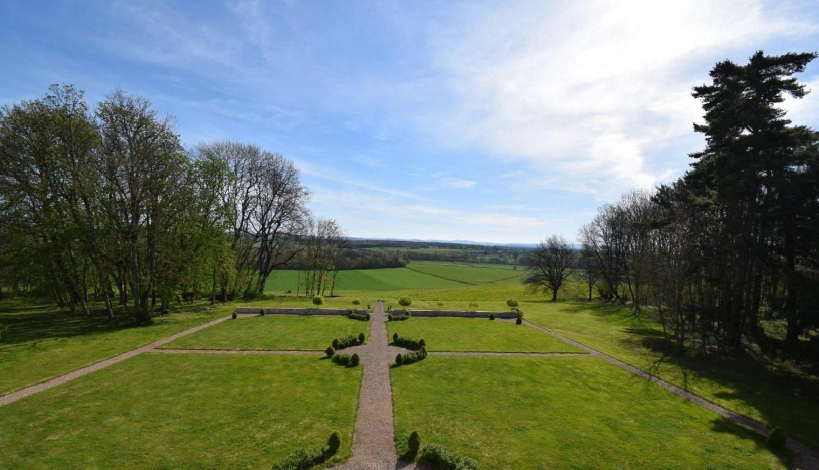 Domaine De Mont Mont-et-Marré Exterior foto